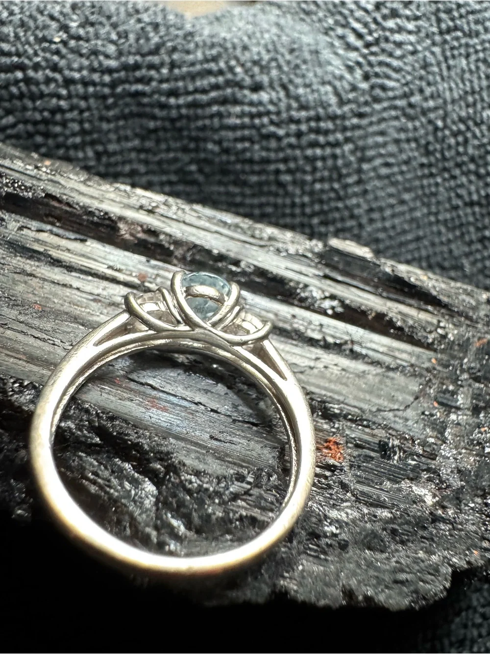 Vintage Solid .925 Sterling Silver Three-Stone Oval Blue Topaz Ring